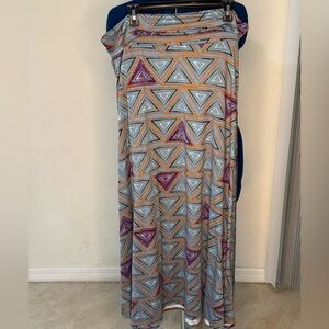 Lularoe long Skirt Geometric Patterned gray, black, orange, green purple 2X